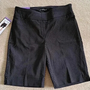 ❤️ NWT Hilary Radley Polka-dot Bermuda Shorts Size 4 Black and White Stretch